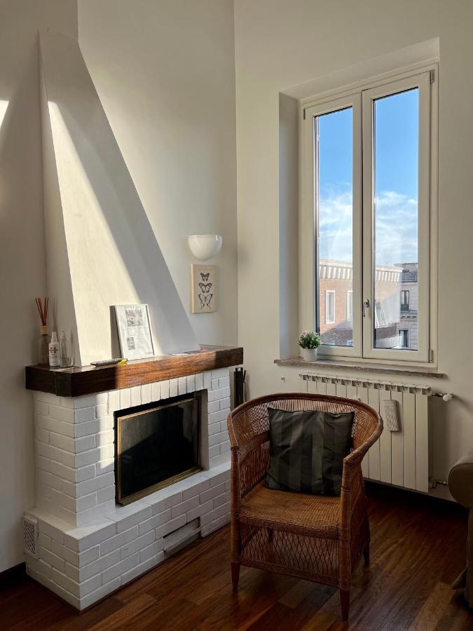 Il Palazzetto Di Via Della Frezza Apartment Rome Luaran gambar